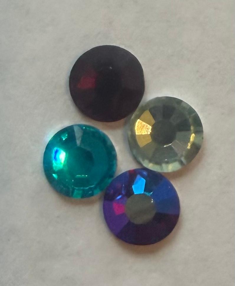 SS20 Glass Rhinestones